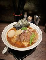 台北市松山区—面屋和创，松山美食、延吉街美食、台北宵夜、台北拉面