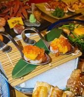 大安区必吃「玖酒井食事町」居酒创意料理、寿司刺身、酒类喝到饱 #饮爆 ?