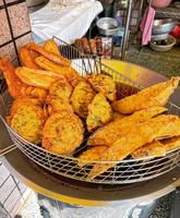蚵嗲 七股开基蚵嗲 高雄美食 三民区汉口街 第四代蚵嗲 炸年糕