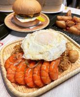高雄宵夜 高雄港式料理 楠梓美食 高雄美食推荐 超虾公仔面