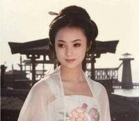1dbf5a52-f3e8-48d8-8e7a-9da68479c8c0_1.jpg-s 曾经的“水灵”不在,蒋勤勤你经历了什么