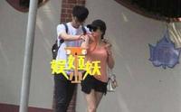 娄艺潇与鲜肉男友对视超有爱,恋情起底,前男友是霍建华薛之谦? 娄艺潇与鲜肉男友对视超有爱,恋情起底,前男友是霍建华薛之谦?