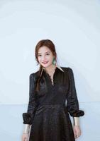 赵薇说世界上较好的红酒是法国的，没想到一个煤老板让她颠覆认知