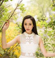 这妹子不简单,张艺谋没捧红她,搭戏赵丽颖后,疯狂刷屏 这妹子不简单,张艺谋没捧红她,搭戏赵丽颖后,疯狂刷屏