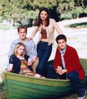 凯蒂·霍尔姆斯 (Katie Holmes) 报道:《道森溪》不会重启 凯蒂·霍尔姆斯 (Katie Holmes) 报道:《道森溪》不会重启