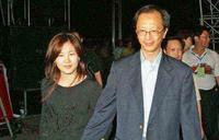 梁锦松:分手TVB花旦后娶伏明霞,拿下跳水女皇,全靠岳母撑腰 梁锦松:分手TVB花旦后娶伏明霞,拿下跳水女皇,全靠岳母撑腰