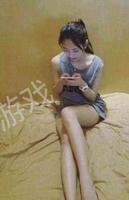 如何看待LOL一女盲僧因迟到直播裙子倒立，粉丝却不买帐呢？