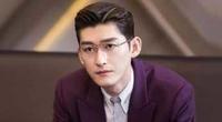 af678078-86eb-4360-869c-a1a859c3ea50_1.jpg-s 174cm的林雨申,破180cm总裁魔咒,臻美诠释大叔萝莉恋