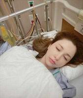 藤井莉娜生二胎狂出血「有生命危险」进ICU！事务所报平安：让大家担心了