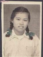 d7268edd-98c8-4435-87dd-34b3fdbbcfbf_2.jpg-s 珍藏回忆-还记得头顶上扎过的蝴蝶结吗?在青春的岁月中轻舞飞扬