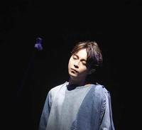 走出阴暗,勇敢守护爱他的人 吴青峰:我有一种36岁才成年的感觉 走出阴暗,勇敢守护爱他的人 吴青峰:我有一种36岁才成年的感觉