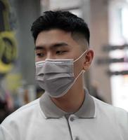 d82a9e3b-d0ad-43b3-8f85-0913e792425d_2.jpg-s 30岁男生别只会剪“板寸”,试试这6款潮流发型,干净帅气有魅力