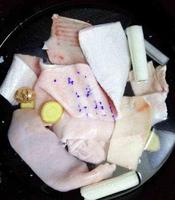 e3648120-a1e9-4ed5-bc4f-ee102cd337ff_2.jpg-s 它富含满满的胶原蛋白是较好的美食佳品