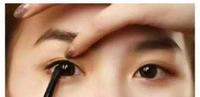 fe6b4f56-d936-4308-b073-deaef07e457a_2.jpg-s 开眼角怕怕的,那画个开眼角妆咯!